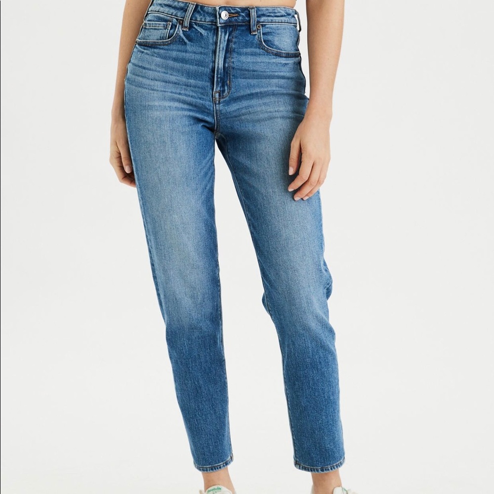 AE Stretch Mom Jean
